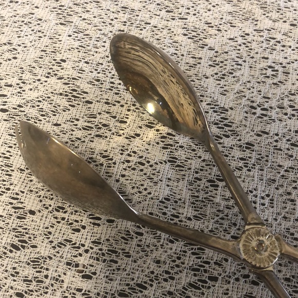 Vintage Silverplate E.P. Zinc Tongs Salad Pastry Sandwich Cake Server - Picture 2 of 9